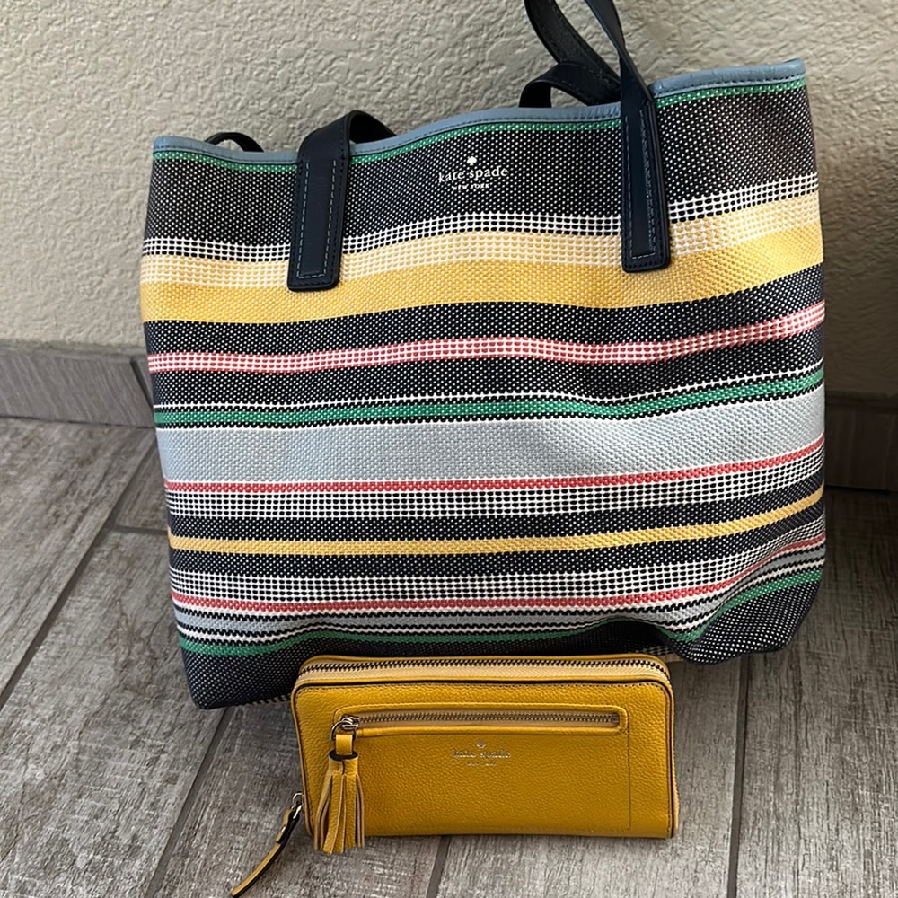 Kate Spade Purse & Wallet